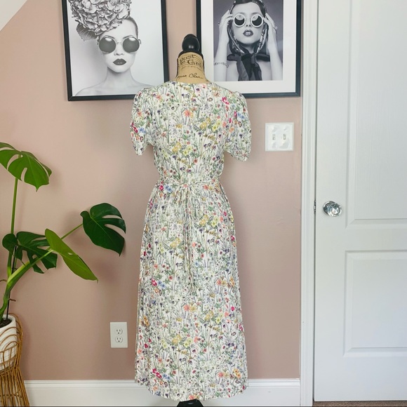 Floral H&M dress - Picture 2 of 12